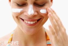水包油防曬與油包水防曬哪個(gè)更好？各有各的優(yōu)點(diǎn)