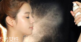防曬噴霧為什么用得那么快？噴夠多才有用