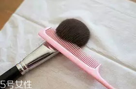 化妝刷怎么挑選？9種化妝刷全解析