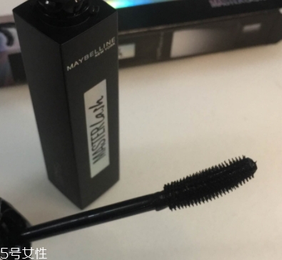 美寶蓮彎彎睫毛膏多少錢(qián)？美寶蓮重新定義睫毛膏