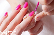 指甲油怎么挑選？看看是否符合這12點