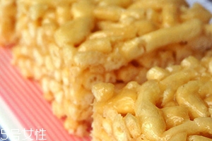 沙琪瑪可以當早餐嗎？熱量有點高