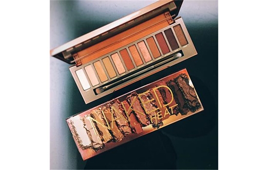 南瓜色眼影配什么顏色口紅？南瓜色眼影盤(pán)推薦