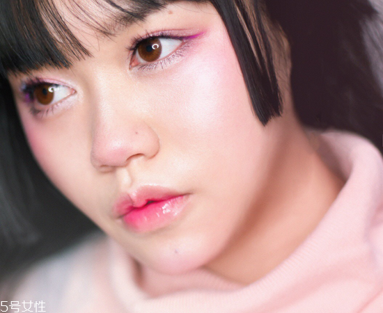 桃花眼妝容好看嗎？桃花眼妝容教程