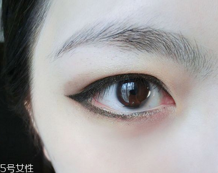 內(nèi)雙怎么變外雙眼皮？?jī)?nèi)雙眼睛變大技巧