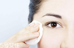 卸妝油哪種成分最好？3種類型任君挑選