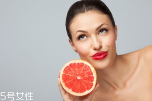 女性適合吃什么水果？五種水果營養(yǎng)豐富