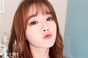粉棕色眼妝怎么畫？蜜桃妝畫法