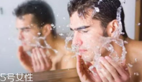 用毛巾洗臉可以嗎？油皮和中性皮可以