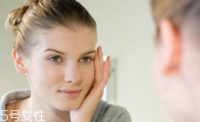 素顏霜美白原理是什么？添加色料二氧化鈦