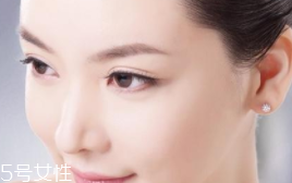 美白精華的原理是什么？三類美白精華分析