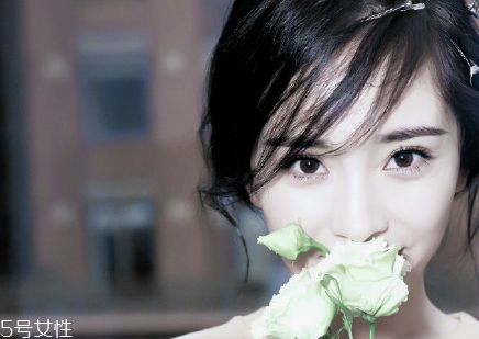 學(xué)生素顏妝怎么畫？小心機(jī)get