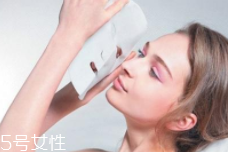 面膜和其他產(chǎn)品區(qū)別是什么？面膜保濕時(shí)間短