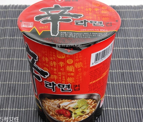 辛拉面多少錢一包？辛拉面價格有點(diǎn)偏貴