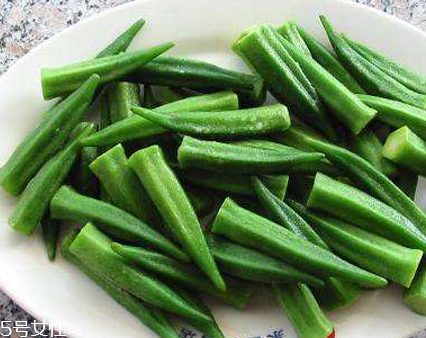 吃秋葵能喝酒嗎？炎夏秋葵忌和啤酒同食