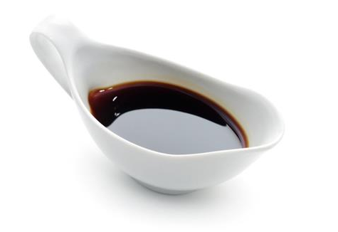 開眼角后多久可以吃辣？開眼角后不宜吃過多醬油