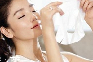 敷面膜為什么越久越干？體溫蒸發(fā)