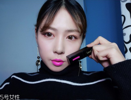 ysl圣羅蘭黑管唇釉哪個顏色好看？持久度加分