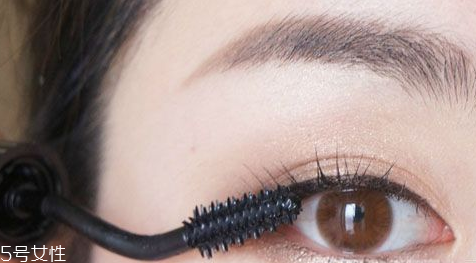 睫毛膏怎么刷好看？給你帶來深邃雙眸