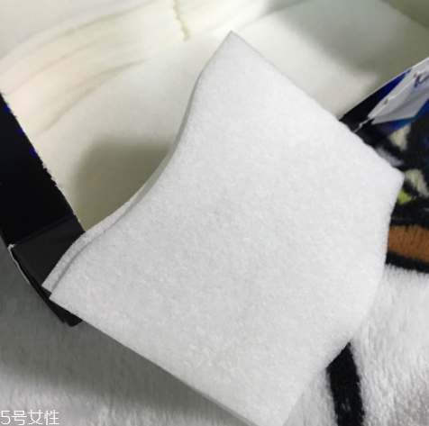 化妝棉濕敷多久好？五分鐘就好
