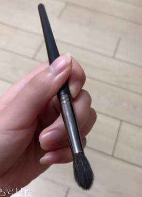 鼻影刷怎么用？鼻影的正確畫法