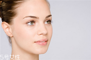 睫毛增長(zhǎng)液哪個(gè)牌子效果好？增長(zhǎng)眼睫毛的有效方法