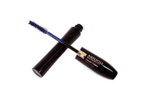 睫毛膏纖長(zhǎng)和濃密哪個(gè)好？適合自己最重要