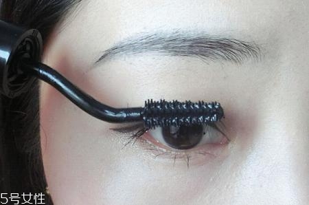 睫毛膏怎么刷好看？給你帶來深邃雙眸