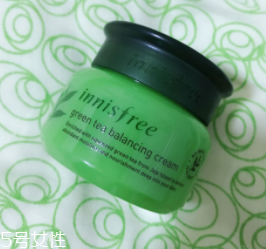 油性肌膚適合用什么品牌的護(hù)膚品？這6款產(chǎn)品拯救大油田