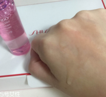 化妝誤區(qū)有哪些？11個(gè)常見(jiàn)的化妝誤區(qū)