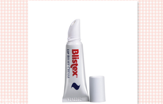 blistex唇膏有哪幾款？使用唇膏應(yīng)該適量
