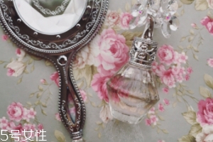 女士香水什么味道好？這6款香水親切又高級(jí)