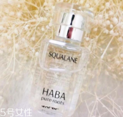 皮膚不吸收護(hù)膚品怎么回事？光用乳液面霜遠(yuǎn)遠(yuǎn)不夠