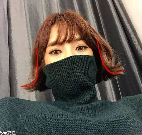 短發(fā)發(fā)尾外翻的發(fā)型怎么弄？誰(shuí)弄誰(shuí)美