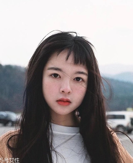 圓臉妹子適合什么發(fā)型？短發(fā)更能突顯氣質(zhì)