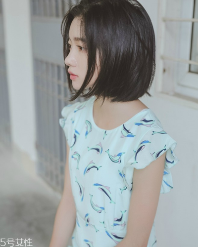 圓臉有劉海好還是沒有劉海好？頭發(fā)少又細(xì)不適合短發(fā)