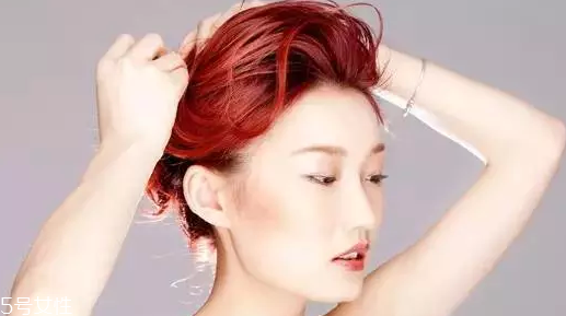 短發(fā)怎么做新娘造型？編發(fā)好看又簡單