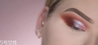 huda beauty沙漠盤怎么畫？油管大神一步步示范