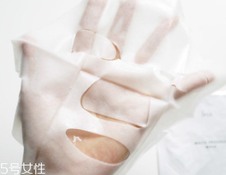臉上有斑點(diǎn)怎么去除？食療/精華/面膜三管齊下