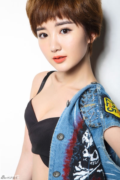 外翹短發(fā)適合什么臉型？再燙內(nèi)扣你就out了