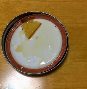 冰糖雪梨膏孕婦能吃嗎？孕婦吃冰糖雪梨膏適量最好