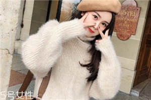 毛衣粘上老鼠膠怎么辦？千萬不要強(qiáng)力拉扯