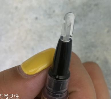 唇彩可以當(dāng)眼影嗎？不建議這樣使用