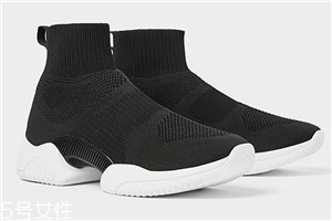 zara低配版巴黎世家襪子鞋多少錢_在哪買？