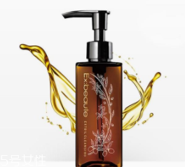 沒有卸妝水怎么卸妝？食用油+洗面奶也能搞定
