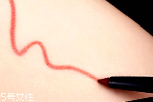 唇膏筆怎么削？原來你一直都用的錯(cuò)誤方式