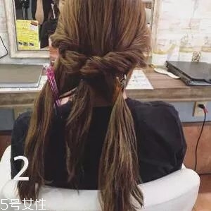 女生冬天長(zhǎng)發(fā)怎么編好看？長(zhǎng)發(fā)妹紙才懂得的痛