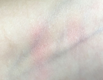 腮紅和高光哪個(gè)先用？