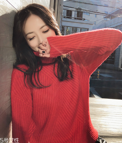 毛衣上有黃漬怎么清洗？教你三個(gè)小妙招