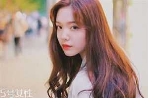 矮個(gè)子女生什么發(fā)型顯高？換個(gè)發(fā)型瞬間百變
